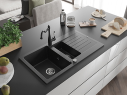Mexen Matias Granitspüle 1,5-Becken mit Abtropffläche und Küchenarmatur Carla schwarz/silber metallic - 6502-73-670700-70