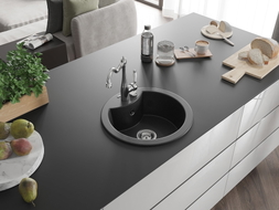 Mexen Diego Granitspüle, 1-beckig mit Küchenarmatur Carla, schwarz/silber metallic - 6512-73-670700-00