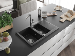 Mexen Gaspar Granitspüle 1,5-Becken mit Abtropffläche und Küchenarmatur Flora, schwarz/silber - 6507-73-670401-00