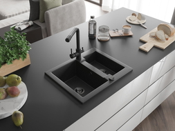 Mexen Carlos Granitspüle 1,5-beckig mit Küchenarmatur Duero, schwarz/silber metallic - 6518-73-671600-70-B