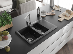 Mexen Gaspar Granitspüle 1,5-beckig mit Abtropffläche und Küchenarmatur Rita, schwarz/silber Metallic - 6507-73-670300-00