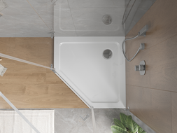 Mexen Flat fünfeckige Duschwanne Slim 90 x 90 cm, weiß, Siphon Chrom - 41P109090