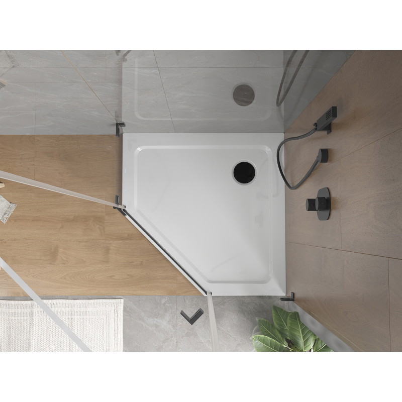 Mexen Flat fünfeckige Duschwanne slim 90 x 90 cm, weiß, schwarze Ablass - 41P109090-B