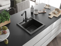 Mexen Vito Granitspüle 1-beckig mit Küchenarmatur Duero, schwarz/goldener Metallic - 6503-75-671600-70-B